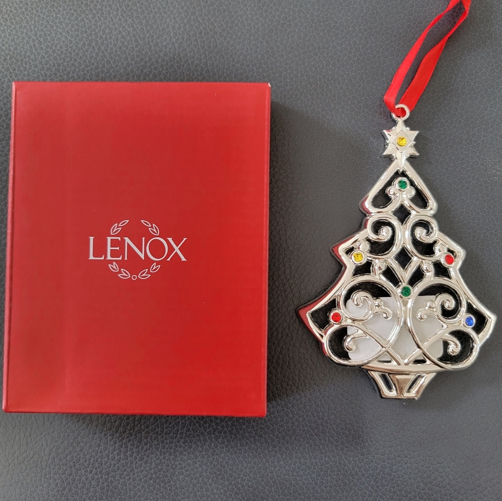 NWT Lenox Sparkle and Scroll Tree Ornament with Multicolor Gems